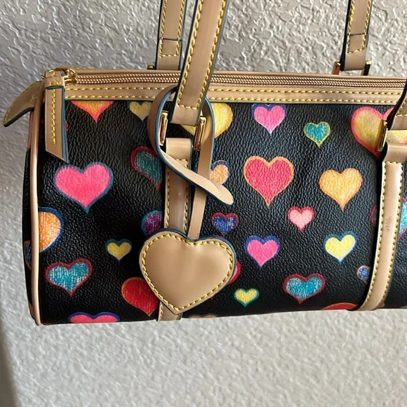 Black with multi colored hearts satchel bag - Picture 5 of 17